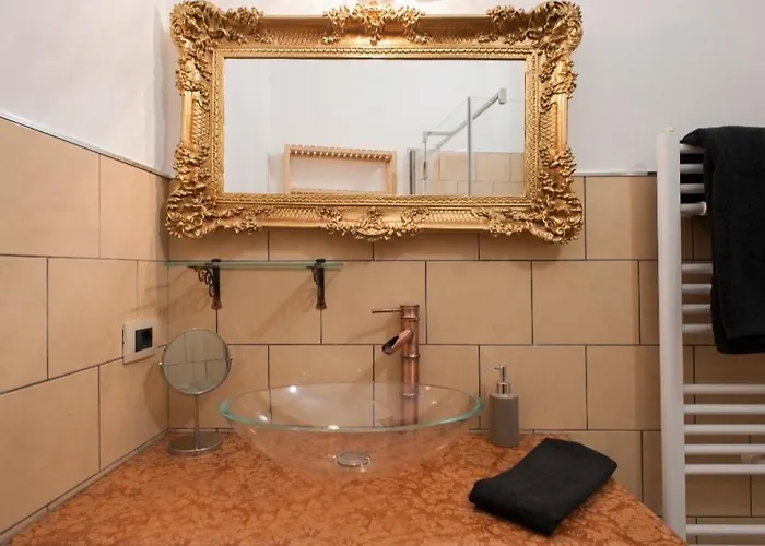 Hedge Affittacamere Verona