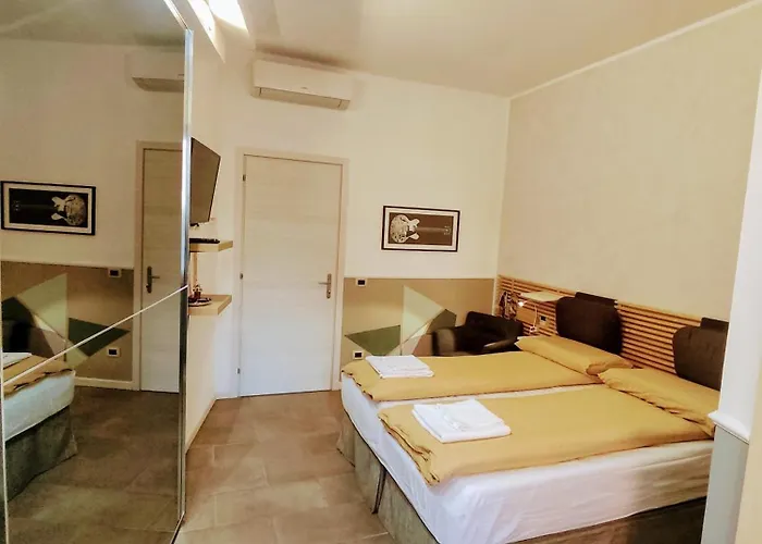 Πανσιόν Hedge 3*